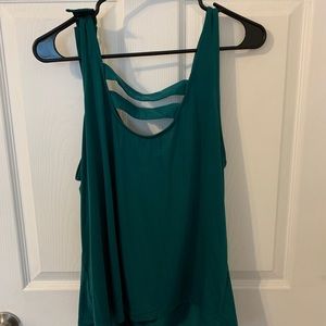 Kardashian Kollection sleeveless scoop neck top